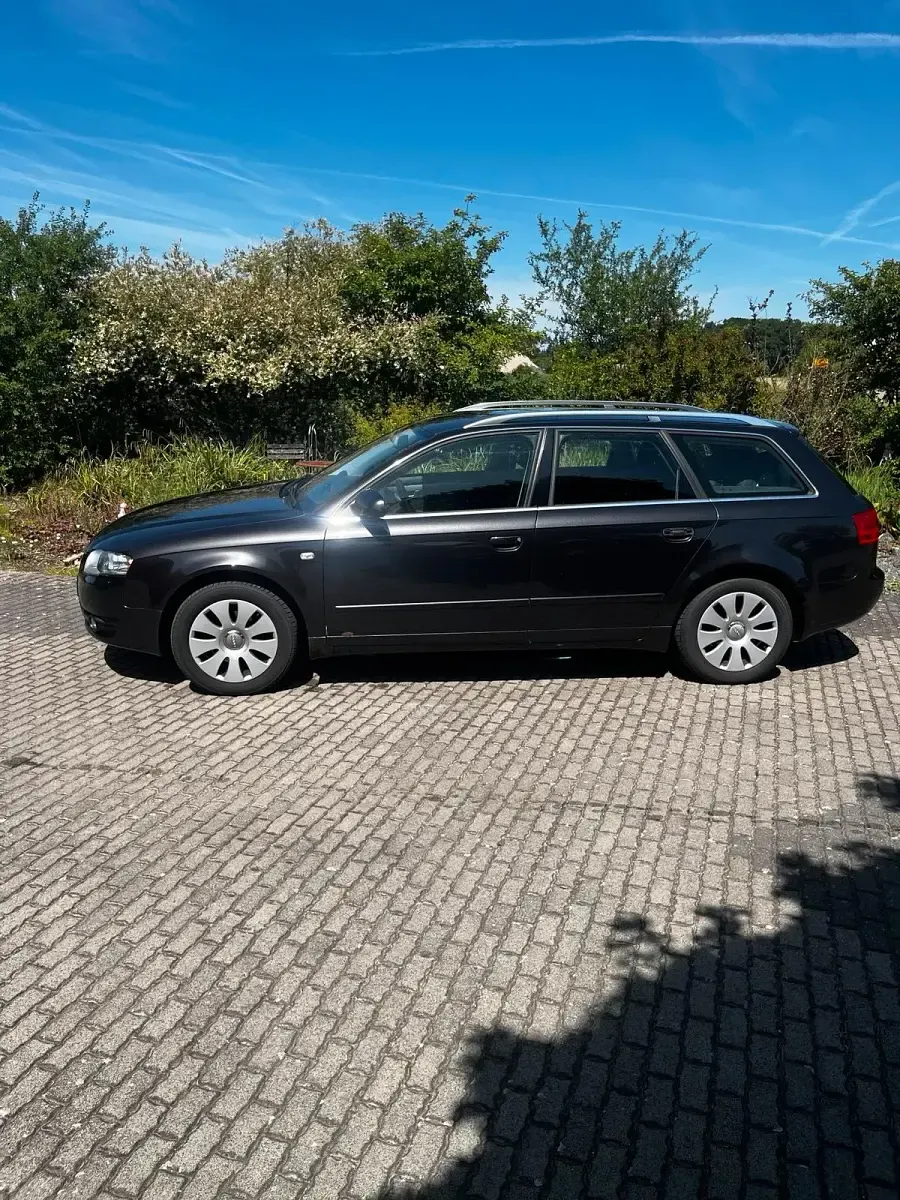 Gebraucht Audi A4 140 PS (102 kW) 2007 Grau Kombi
