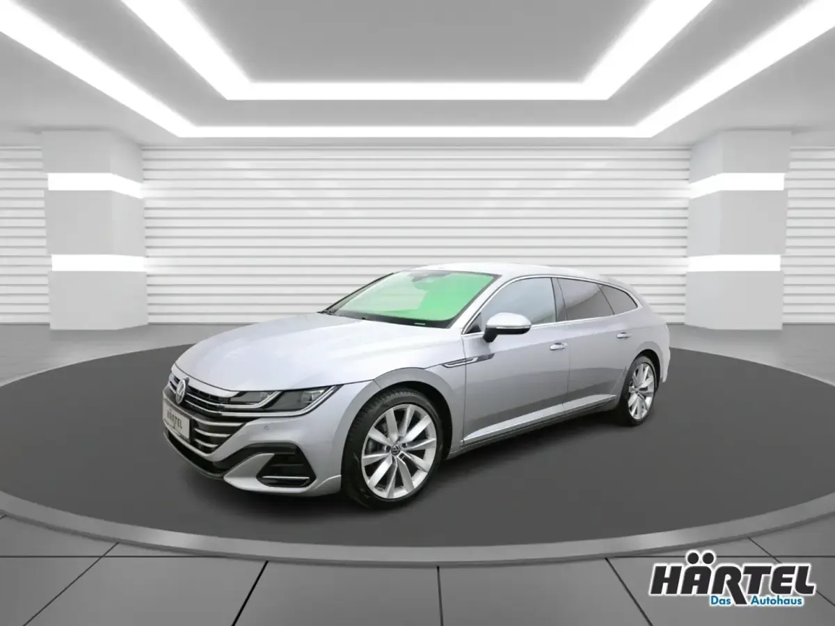 Gebraucht VW Arteon R-line 150 PS (110 kW) 2023 Pyritsilber (silver), metallic Kombi