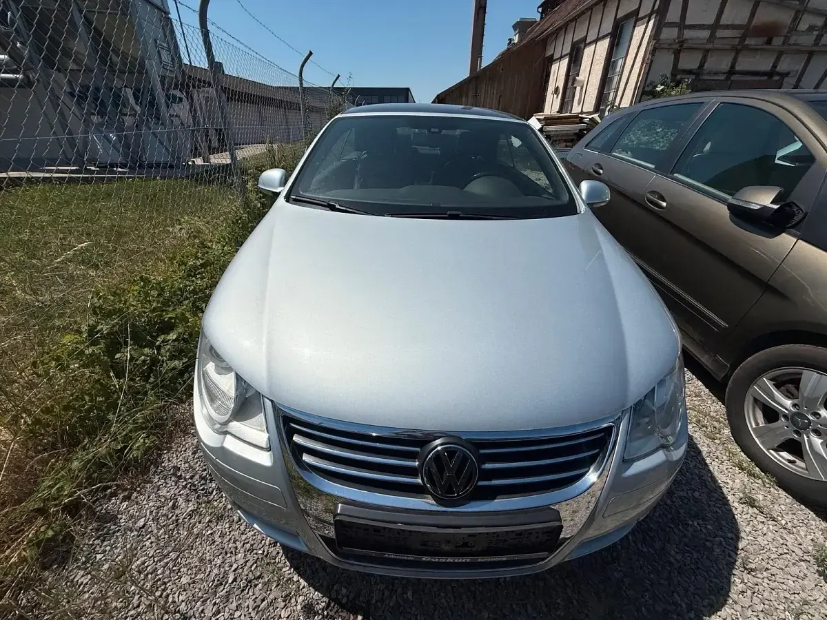 Gebraucht VW Eos 140 PS (102 kW) 2009 Silber Cabrio