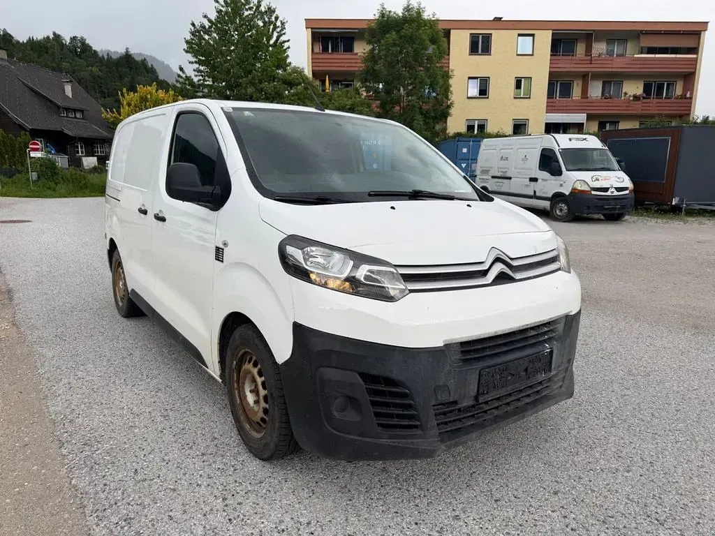 Gebraucht Citroën Jumpy Profi 95 PS (69 kW) 2017 Weiß Van / Kleinbus
