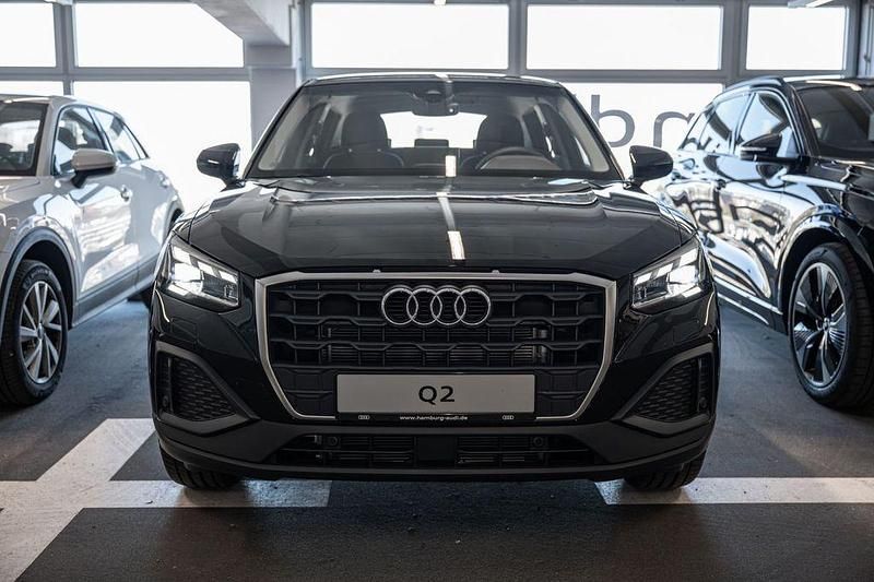 Neu Audi Q2 Ambiente 150 PS (110 kW) 2026 Schwarz SUV