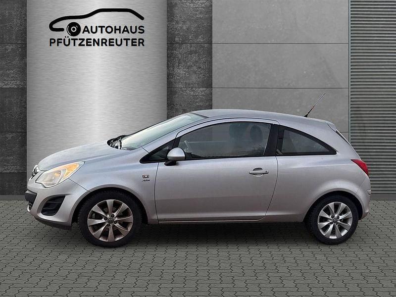 Gebraucht Opel Corsa Active 87 PS (63 kW) 2013 Silber Kleinwagen