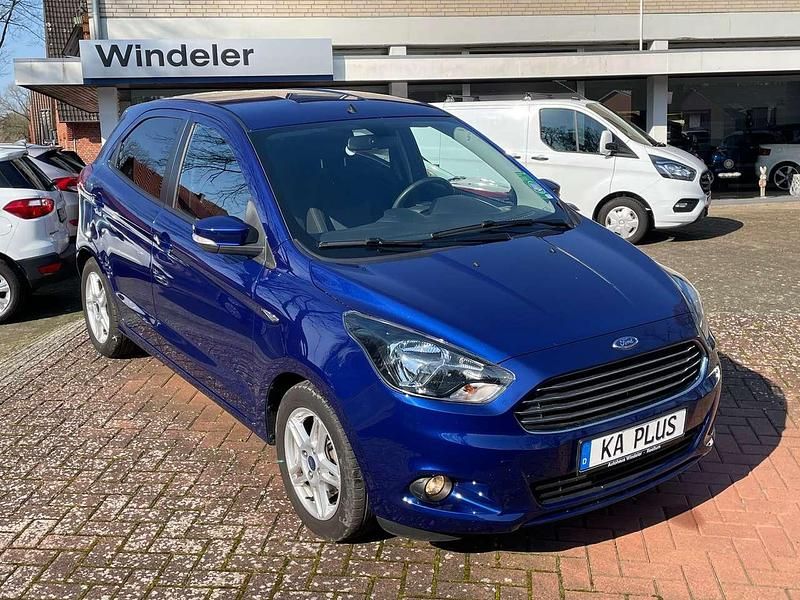 Usata Ford Ka 86 CV (63 kW) 2018 Blu Berlina
