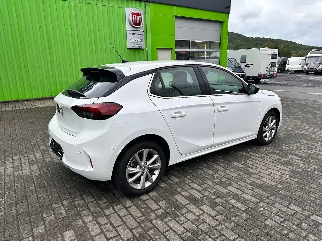 Gebraucht Opel Corsa Elegance 101 PS (74 kW) 2023 Weiß Kleinwagen