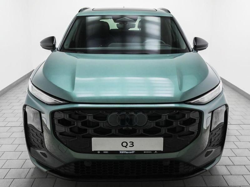 Neu Audi Q3 S-Line 272 PS (200 kW) 2025 Salbeigrün metallic SUV