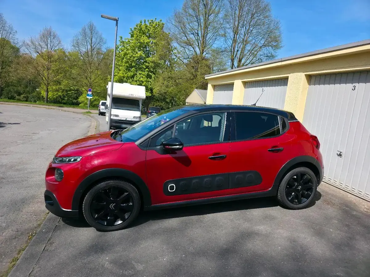 Gebraucht Citroën C3 PureTech 82 PS (60 kW) 2017 Rot Kleinwagen