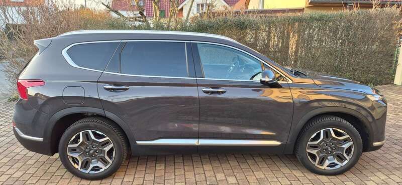 Braun Gebraucht 2023 Hyundai Santa Fe Prime SUV | 39.900 € (Guter Preis) - Bild 1/4