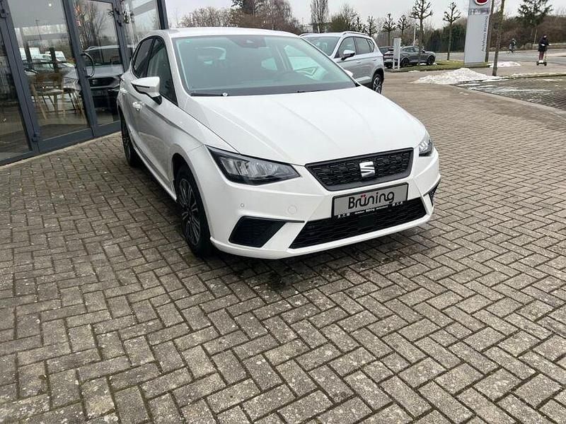 Neu Seat Ibiza Style 116 PS (85 kW) 2025 Candy weiß Limousine