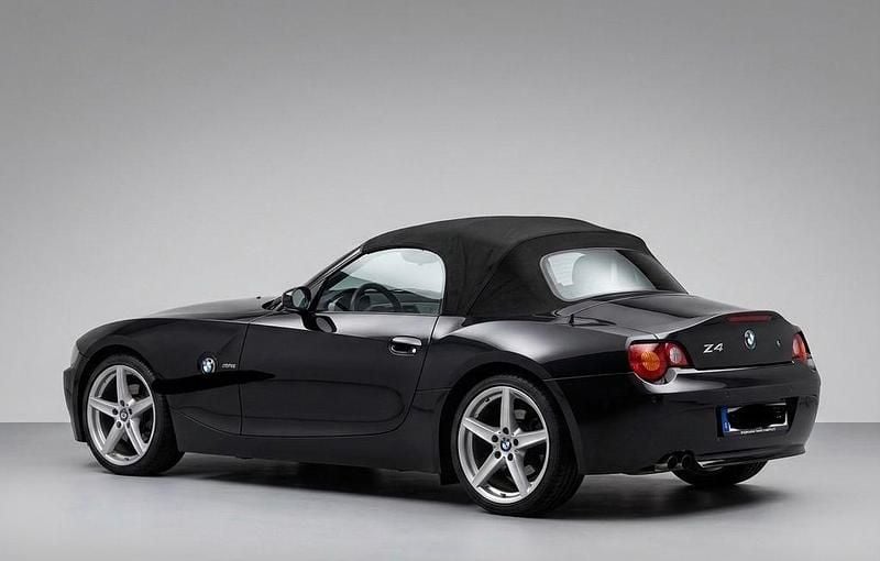 Gebraucht BMW Z4 Basis 192 PS (141 kW) 2003 Schwarz Cabrio