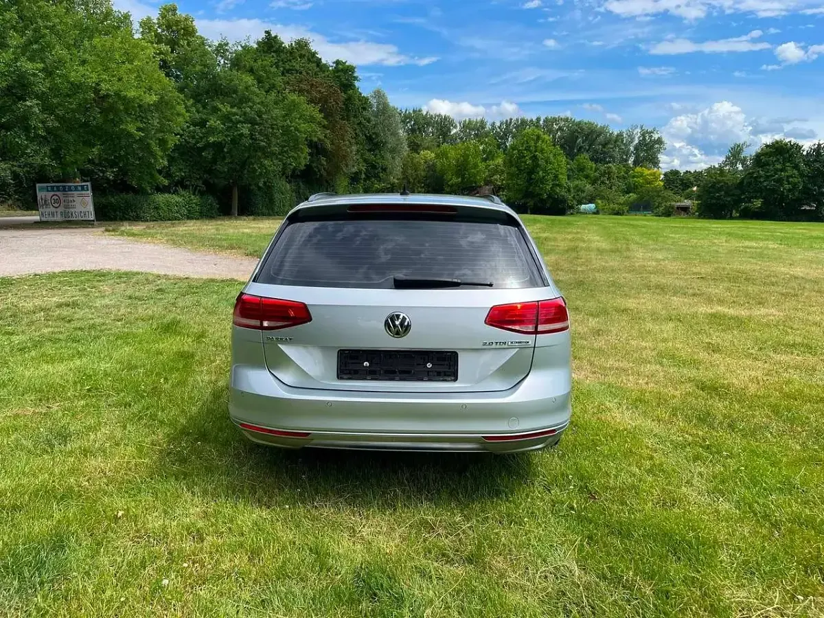 Gebraucht VW Passat Comfortline 150 PS (110 kW) 2016 Silber Kombi