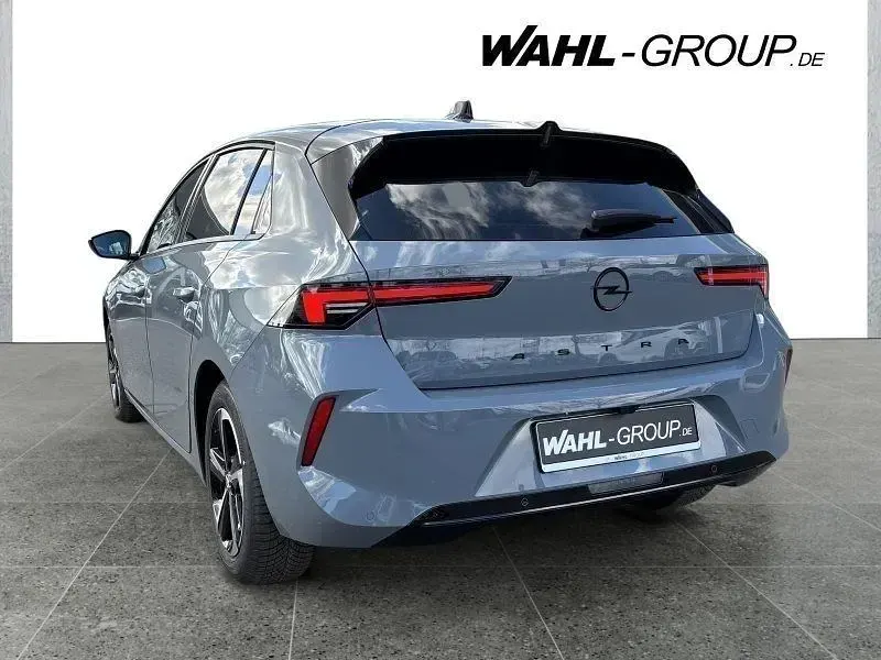 Gebraucht Opel Astra 131 PS (96 kW) 2025 Grau Kleinwagen
