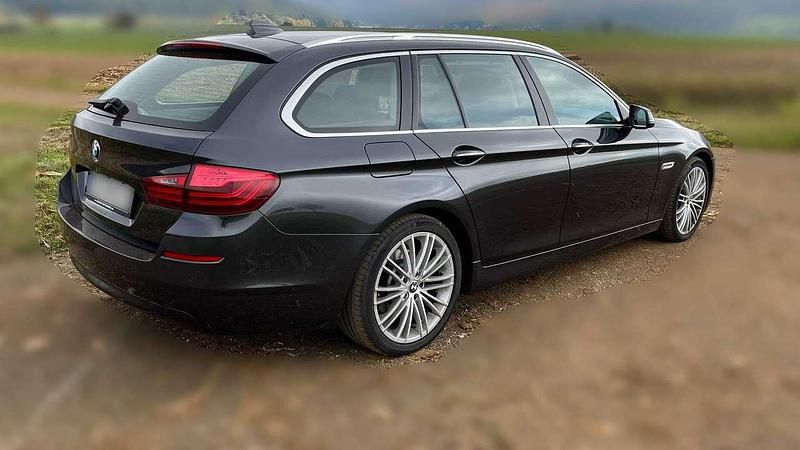 Gebraucht BMW 520 190 PS (139 kW) 2017 Schwarz Kombi