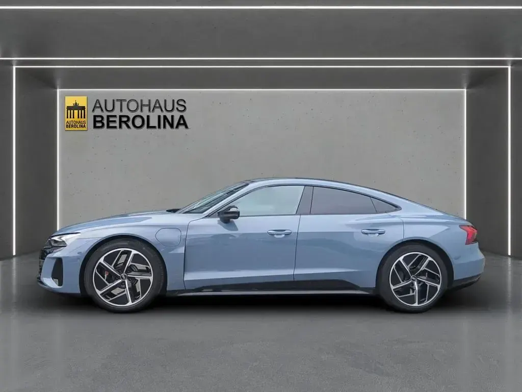 Gebraucht Audi e-tron GT quattro Ambiente 350 kW (476 PS) 2022 Kemoragrau metallic Limousine