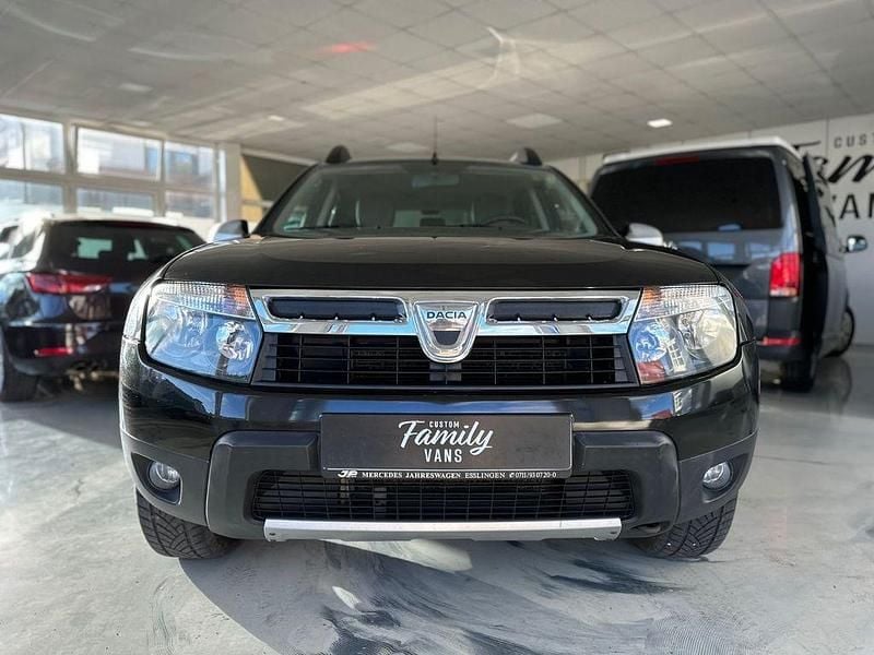 Schwarz Gebraucht 2012 Dacia Duster Prestige SUV | 4.999 € (Guter Preis) - Bild 1/4