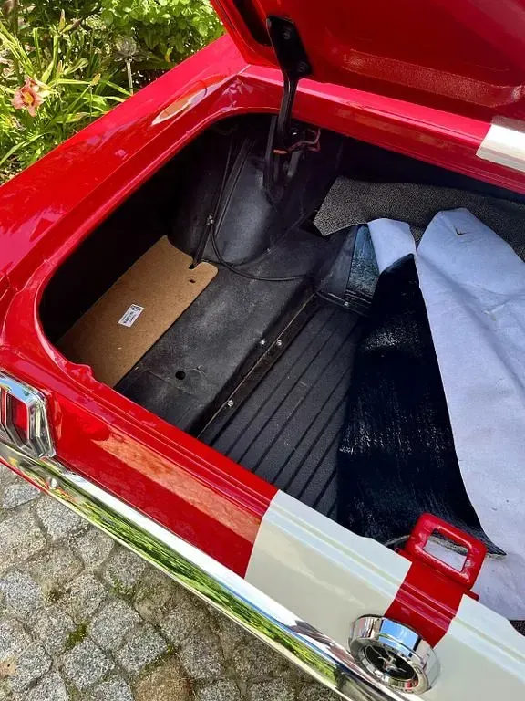 Gebraucht Ford V8 241 PS (177 kW) 1965 Rot Coupé