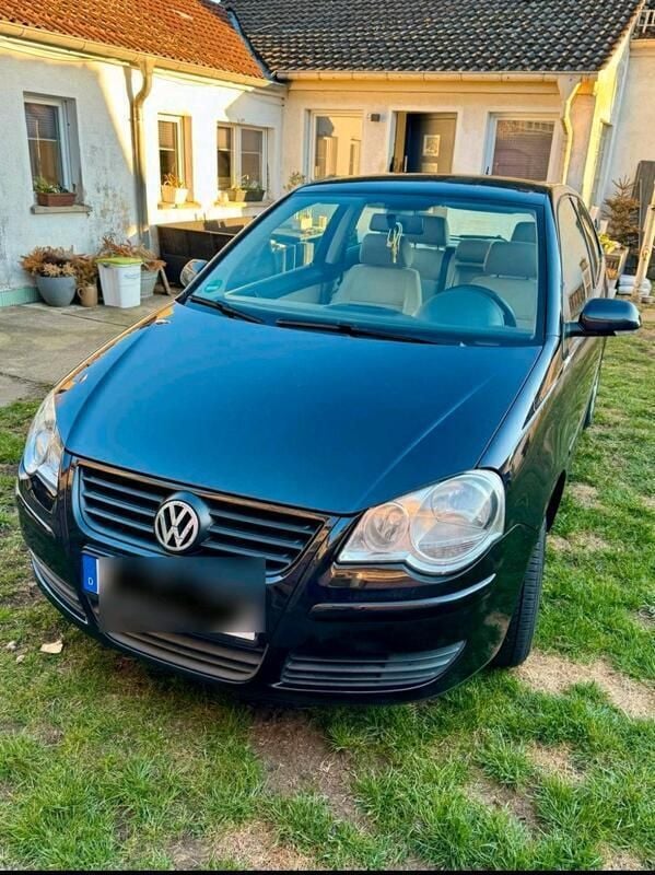 Schwarz Gebraucht 2006 VW Polo Limousine | 2.850 € - Bild 1/4