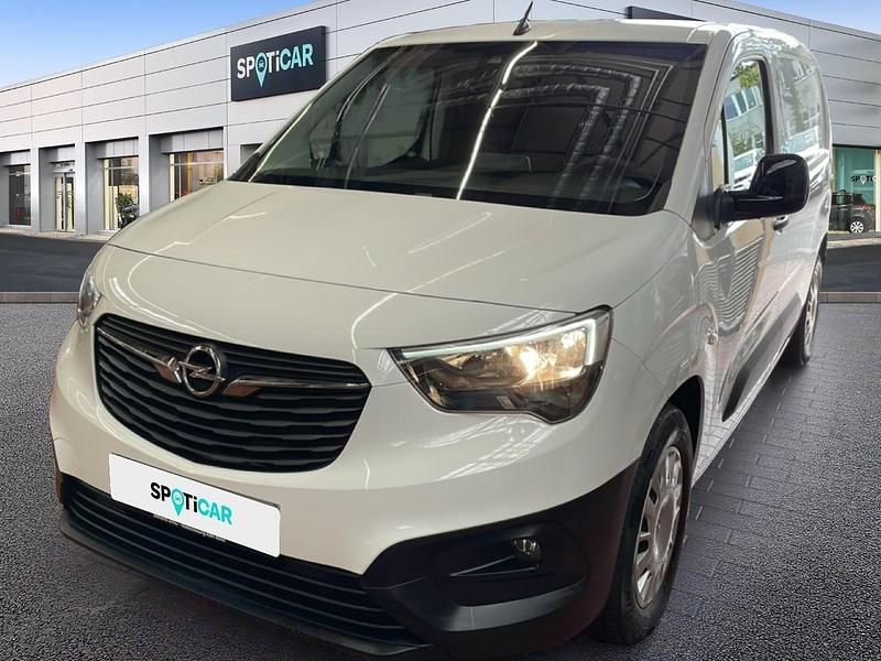 Weiß Gebraucht 2021 Opel Combo-e Life XL Edition Limousine | 20.670 € (Fairer Preis) - Bild 1/1