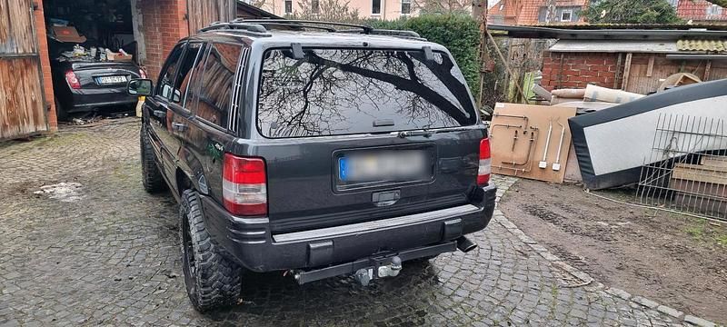 Gebraucht Jeep Grand Cherokee 241 PS (177 kW) 1998 Schwarz SUV