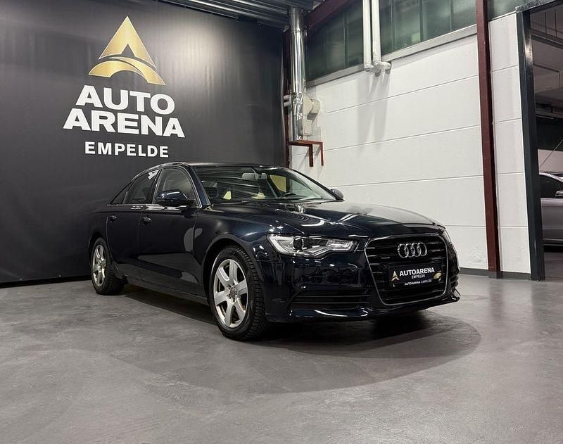 Gebraucht Audi A6 Ambiente 204 PS (150 kW) 2012 Blau Limousine