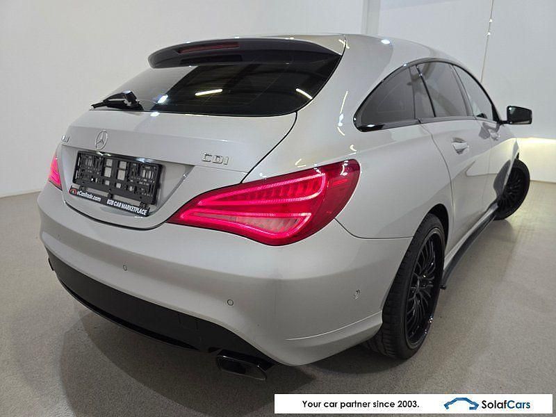 Gebraucht Mercedes CLA200 Shooting Brake 136 PS (100 kW) 2016 Silber Kombi