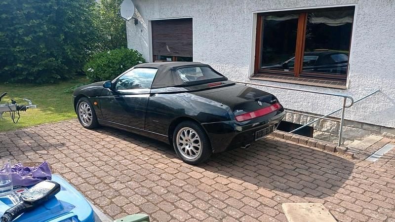 Gebraucht Alfa Romeo Spider 150 PS (110 kW) 1999 Schwarz Cabrio