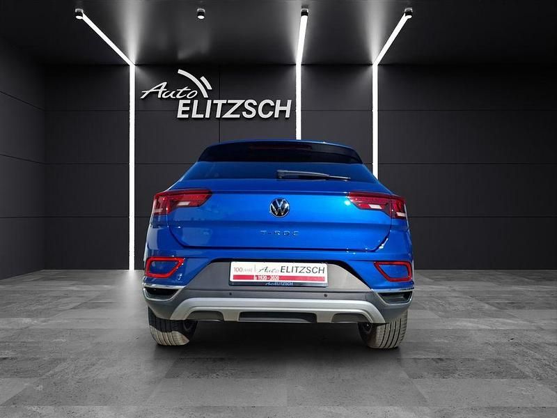 Gebraucht VW T-Roc Style 150 PS (110 kW) 2022 Ravennablau metallic SUV