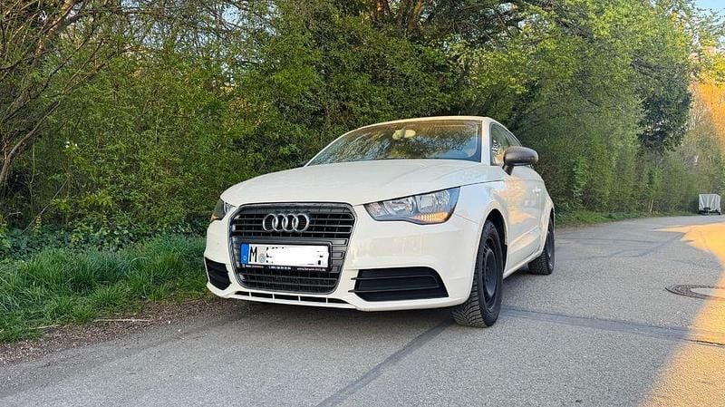 Second-hand Audi A1 Ambition 86 CP (63 kW) 2012 Alb Hatchback