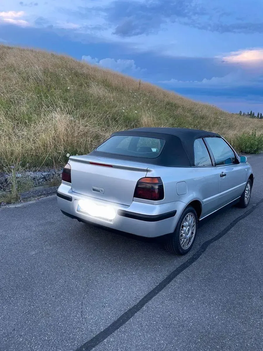 Gebraucht VW Golf Cabriolet Trendline 101 PS (74 kW) 2000 Silber Cabrio