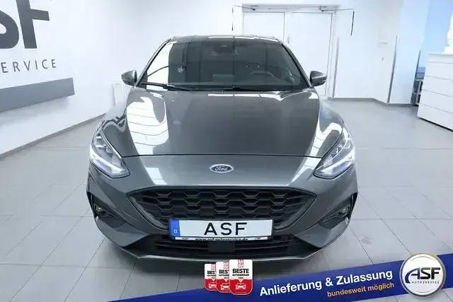 Gebraucht Ford Focus ST-Line X 155 PS (114 kW) 2021 Schwarz Limousine