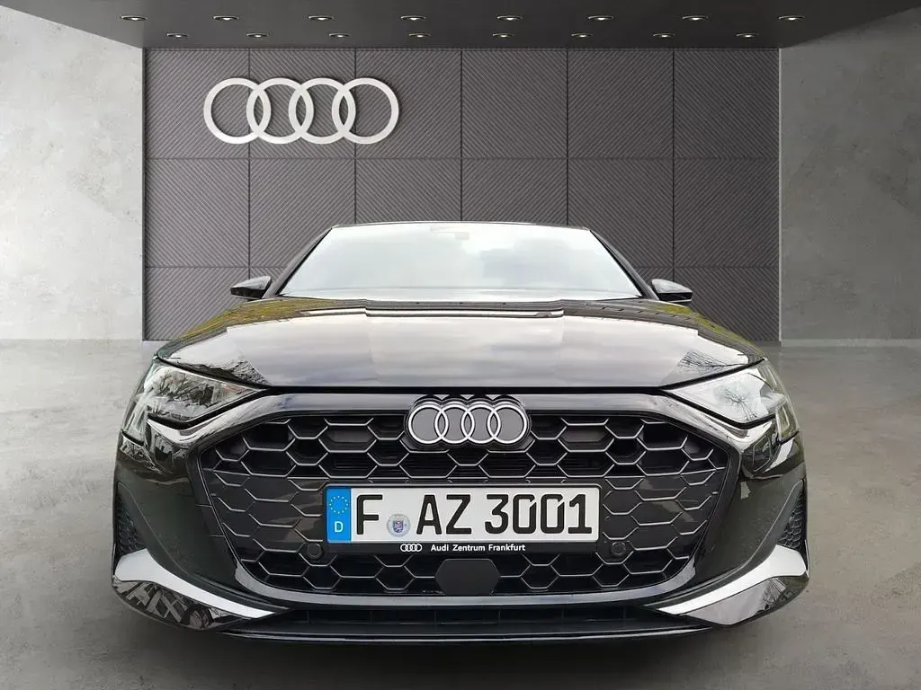 Gebraucht Audi A3 Advanced 150 PS (110 kW) 2026 Schwarz Limousine