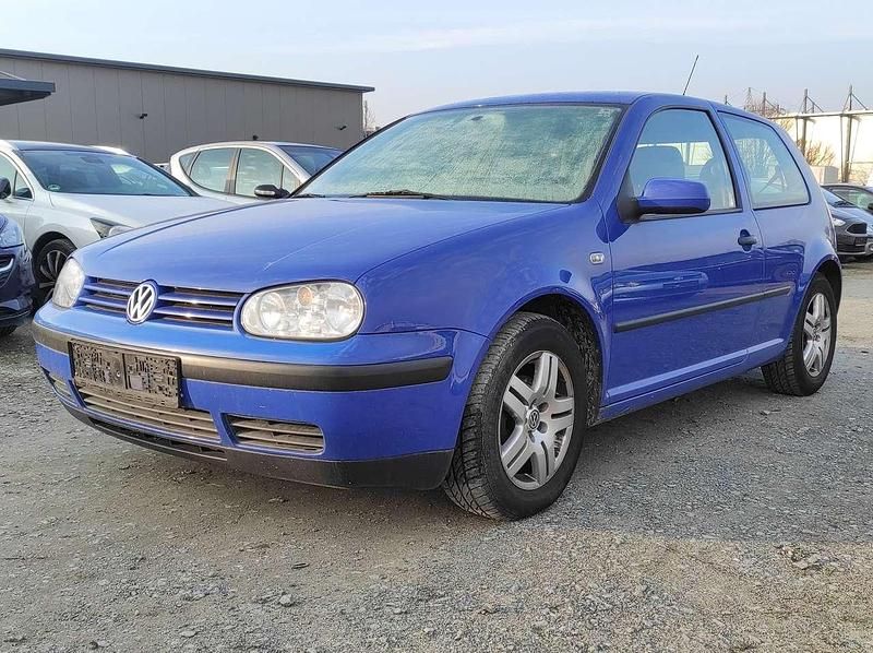 Gebraucht VW Golf IV 75 PS (55 kW) 2001 Blau Limousine