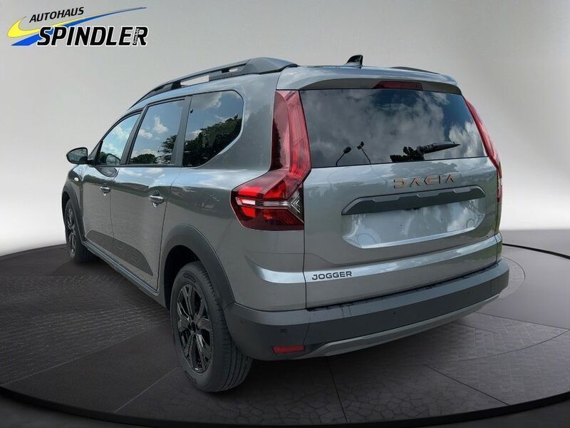 Neu Dacia Jogger Extreme 110 PS (80 kW) 2025 Grau Van / Kleinbus