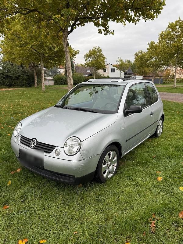 Silber Gebraucht 2002 VW Lupo Kleinwagen | 650 € (Superpreis) - Bild 1/4