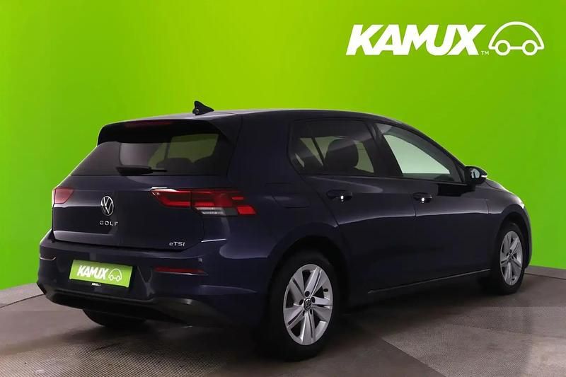 Gebraucht VW Golf VIII Life 110 PS (80 kW) 2024 Blau Limousine