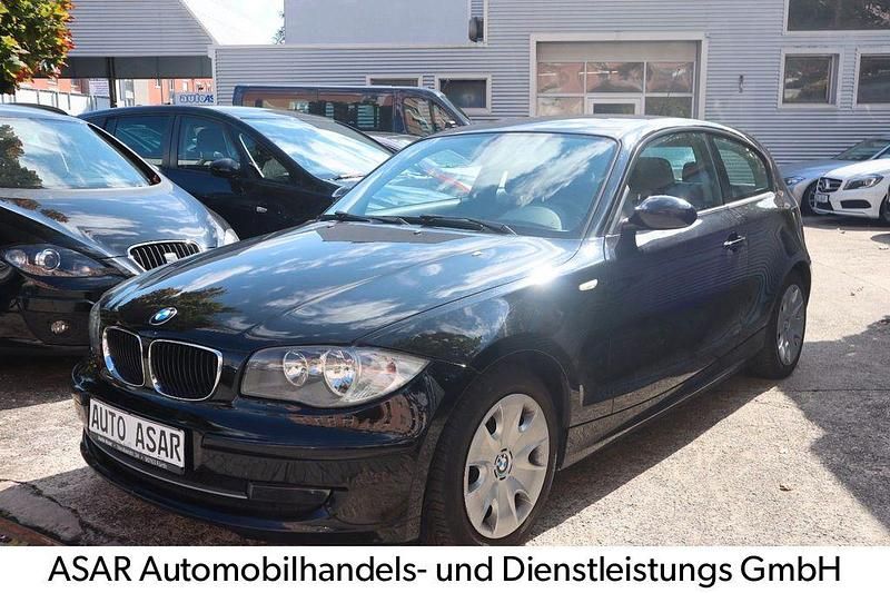 Schwarz Gebraucht 2009 BMW 116 Advantage Kleinwagen | 3.480 € (Fairer Preis) - Bild 1/4