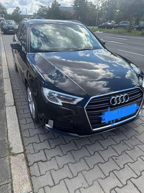 Schwarz Gebraucht 2018 Audi A3 Sport Kleinwagen | 17.500 € (Fairer Preis) - Bild 1/4