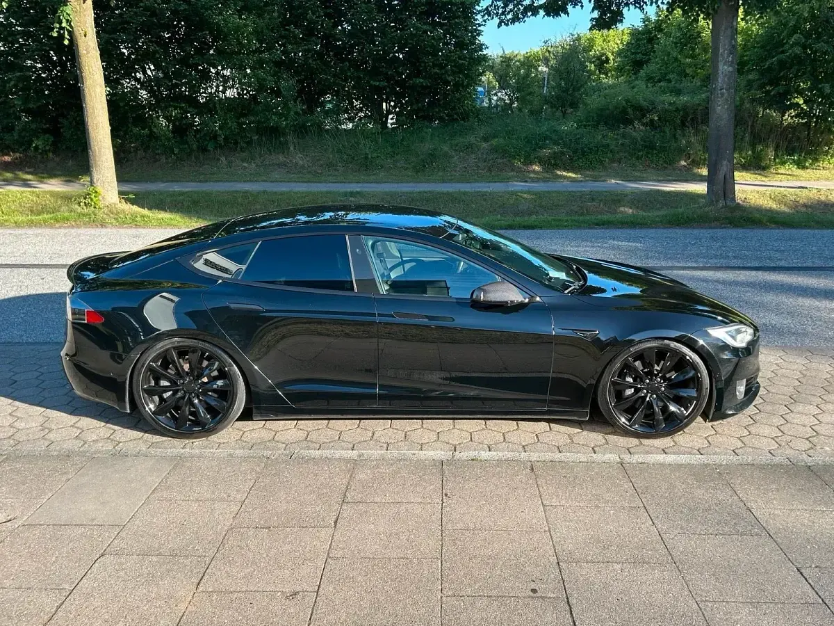 Gebraucht Tesla Model S 405 kW (552 PS) 2018 Kleinwagen