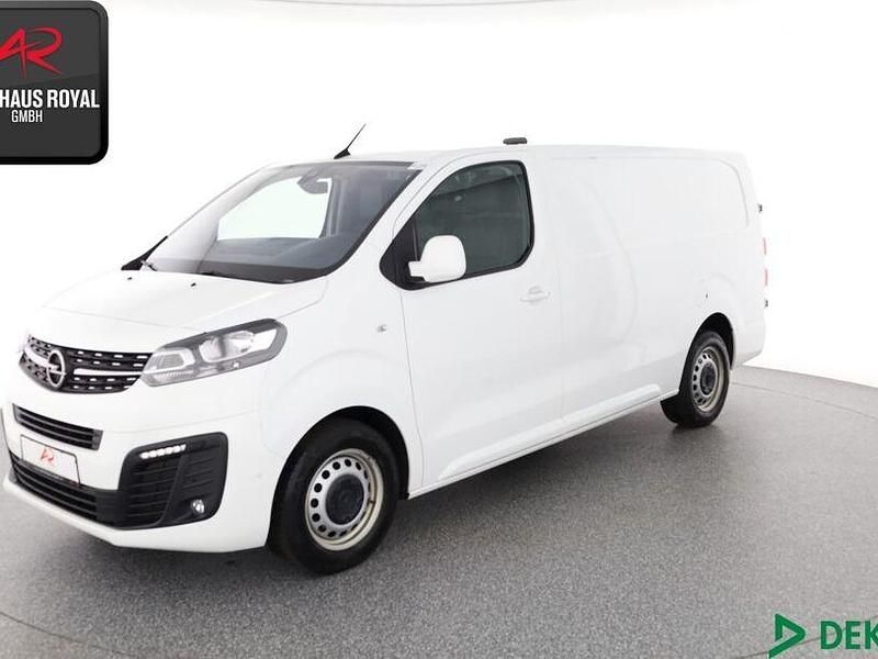 Weiß Gebraucht 2021 Opel Vivaro Van | 21.880 € (Fairer Preis) - Bild 1/4