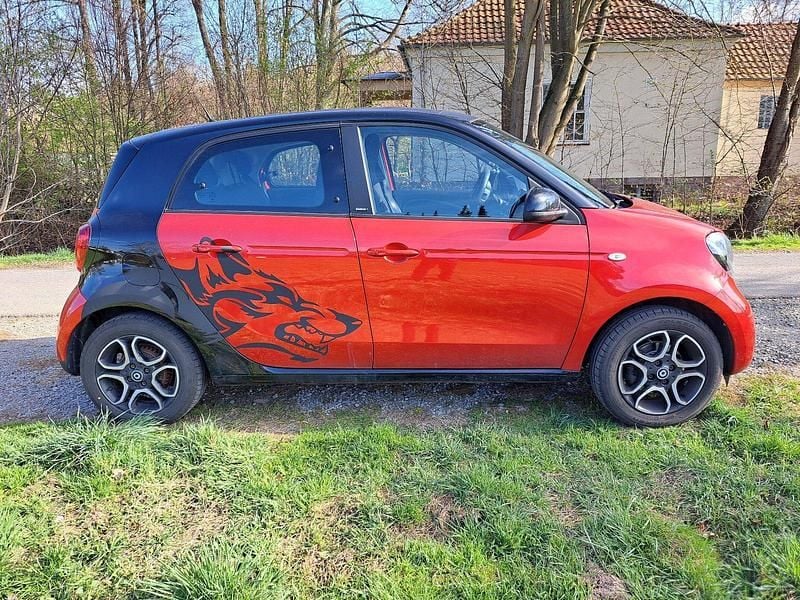 Gebraucht Smart ForFour 90 PS (66 kW) 2015 Rot Kleinwagen