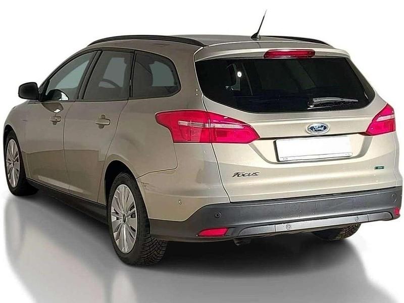 Gebraucht Ford Focus Business Edition 101 PS (74 kW) 2016 Titangrau metallic Kombi