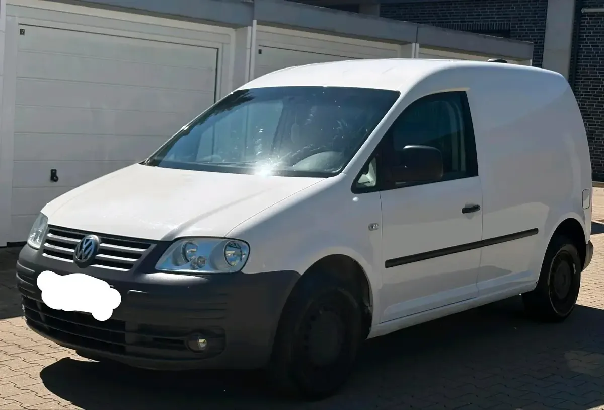 Usata VW Caddy 105 CV (77 kW) 2005 Bianco Monovolume