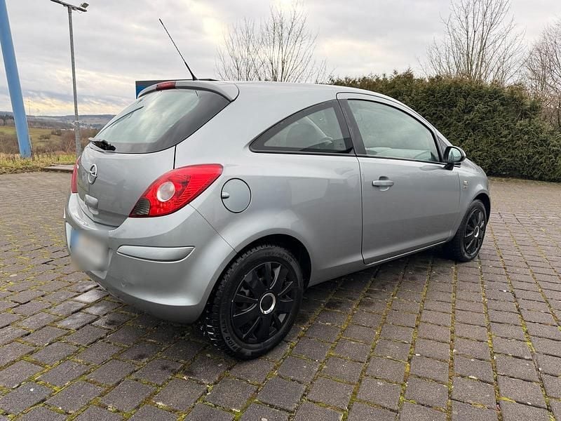 Gebraucht Opel Corsa 87 PS (63 kW) 2014 Grau Kleinwagen