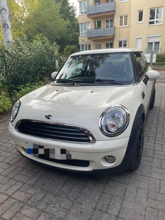 Beige Gebraucht 2009 Mini ONE Kleinwagen | 5.500 € (Teuer) - Bild 1/4