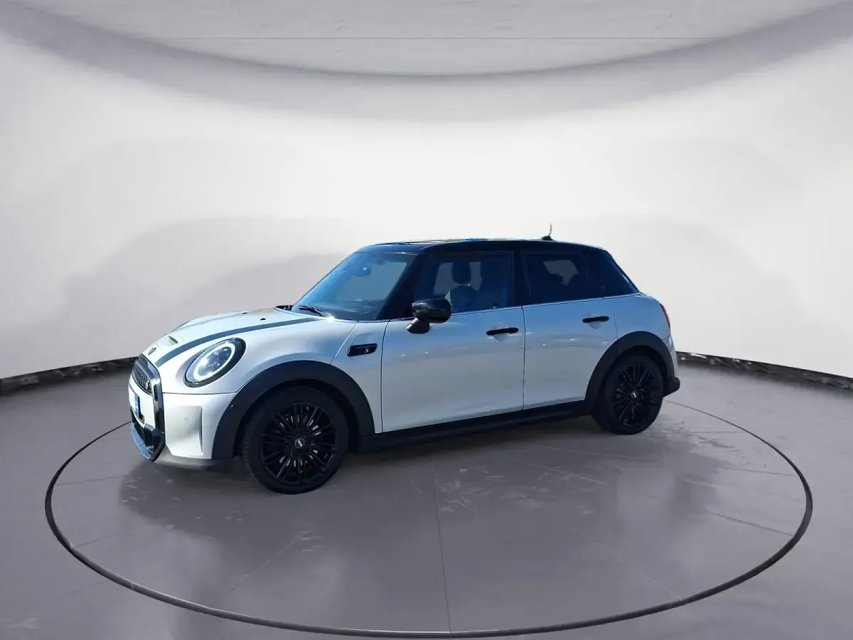 Gebraucht Mini Cooper S Business 178 PS (130 kW) 2022 Weiß Kleinwagen