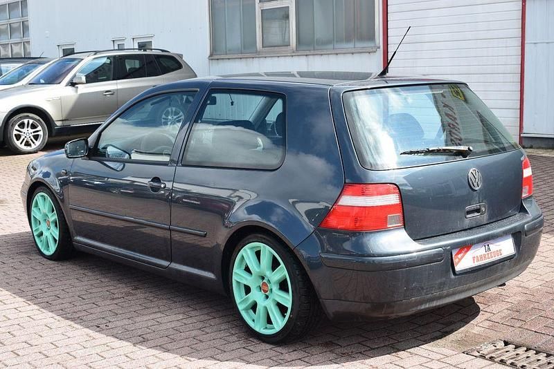 Gebraucht VW Golf IV 105 PS (77 kW) 2003 Grau Limousine