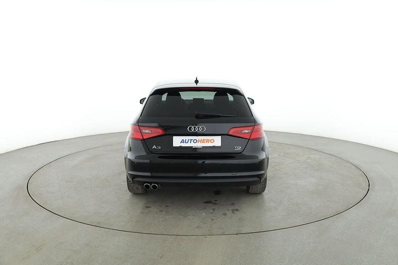 Gebraucht Audi A3 Ambiente 150 PS (110 kW) 2014 Schwarz Limousine