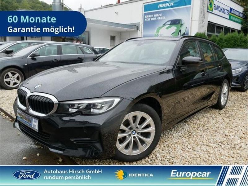 Schwarz ii (metallic) Gebraucht 2022 BMW 318 Advantage Kombi | 24.800 € (Guter Preis) - Bild 1/4