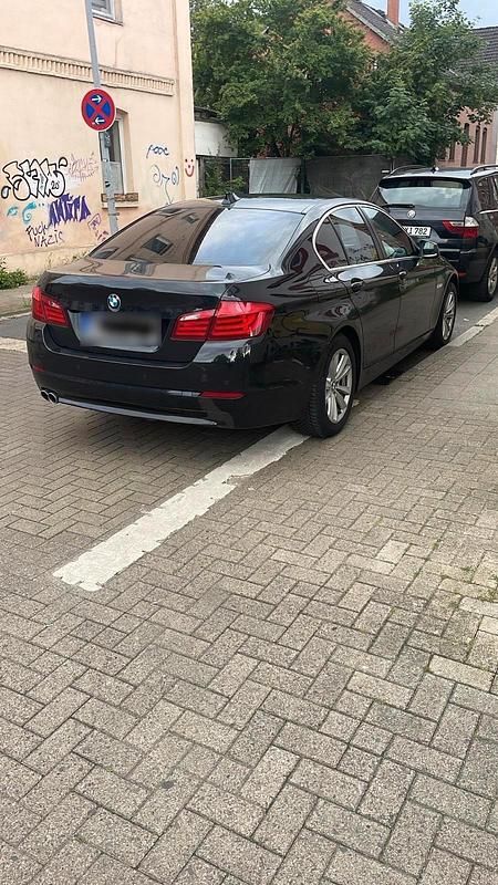 Usata BMW 520 184 CV (135 kW) 2011 Nero Berlina