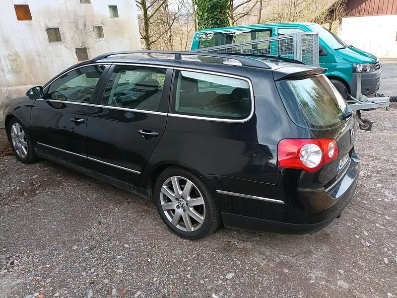 Gebraucht VW Passat 140 PS (102 kW) 2006 Schwarz Kombi