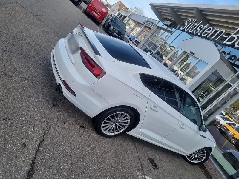 Gebraucht Audi A5 Sportback 170 PS (125 kW) 2020 Weiß Kleinwagen